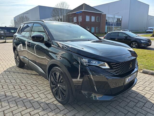 Peugeot 5008 1.2 7P GT BLACKPACK