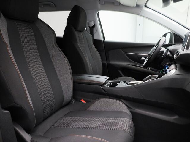 Peugeot 5008 1.2 PureTech 130 PK Automaat Active 7-Pers. | CAMERA | NAVI | CARPLAY