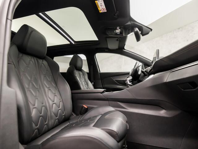 Peugeot 5008 1.2 PureTech GT-Line 7 Persoons (PANORAMADAK, NAPPA LEDER, MEMORY SEATS, STOELVERWARMING, APPLE CARPLAY, KEYLESS, ELEK ACHTERKLEP, GETINT GLAS, NIEUWSTAAT)