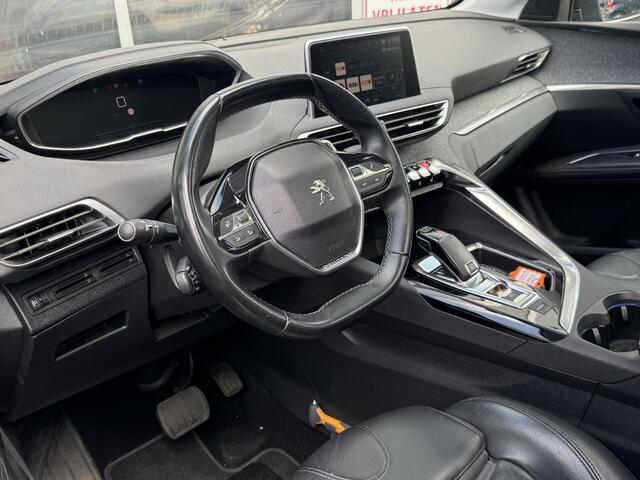 Peugeot 5008 1.2 Allure 7 zits Automaat Prijs Inclusief Onderhoud & 12 Maand BOVAG Garantie Keyless | Pano | Trekhaak | Camera