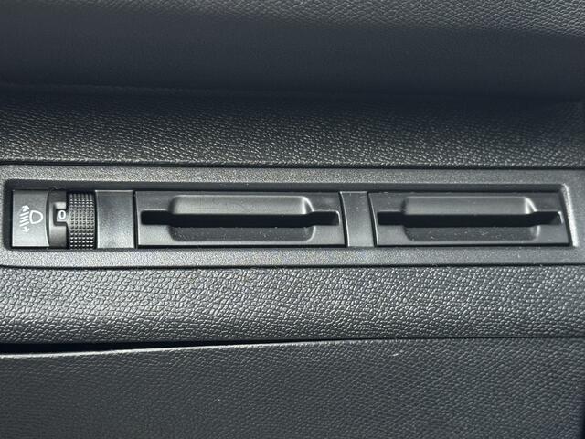 Peugeot 5008 1.2 Allure 7 zits Automaat Prijs Inclusief Onderhoud & 12 Maand BOVAG Garantie Keyless | Pano | Trekhaak | Camera