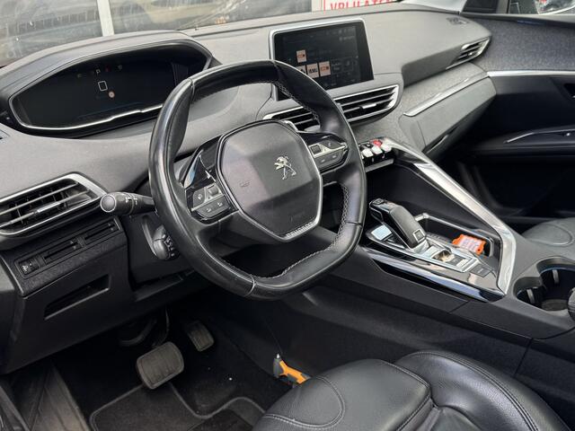 Peugeot 5008 1.2 Allure 7 zits Automaat Prijs Inclusief Onderhoud & 12 Maand BOVAG Garantie Keyless | Pano | Trekhaak | Camera