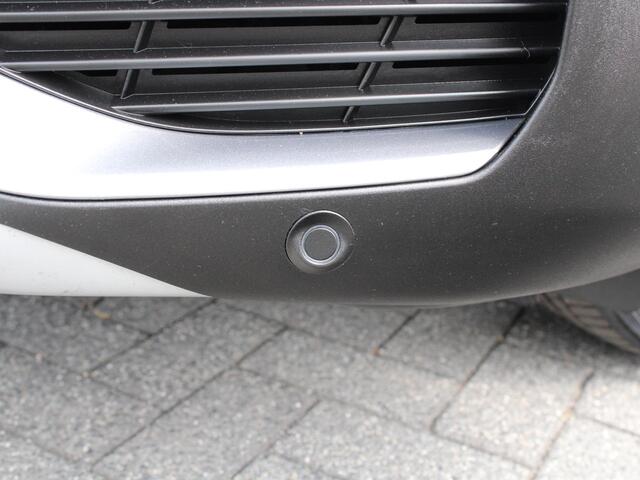 Peugeot 5008 GT-Line 1.2 PureTech 130PK EAT8 Automaat Navigatie, Rondomzichtcamera, Elektrische Kofferbak, Dodehoek Detectie, Cruise Control