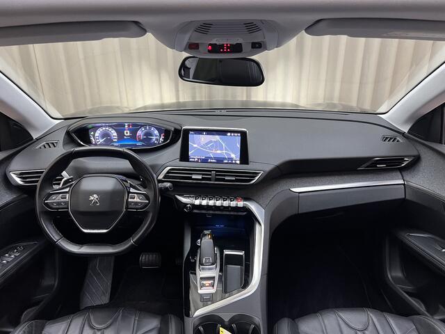 Peugeot 5008 1.6 PureTech GT-Line 180PK *Panoramadak* 7-Zitter Vol-Leder | CarPlay | Camera | 18" CrossClimate | Elektr. Klep | LED