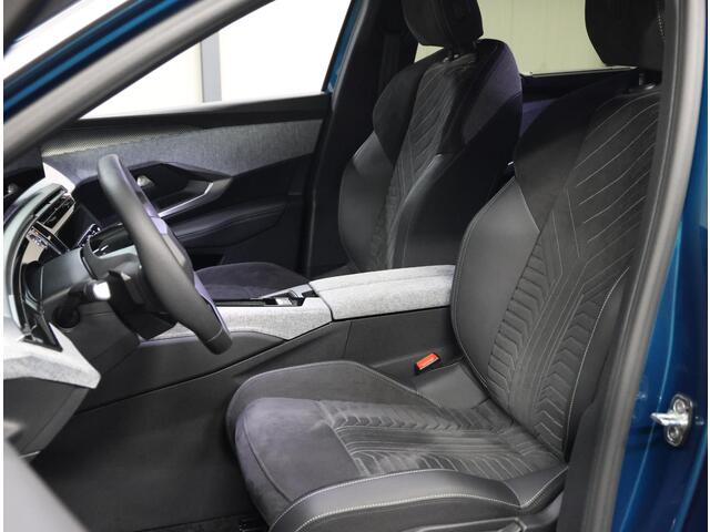 Peugeot 5008 e-5008 GT Avantage 73 kWh 215PK | AUTOMAAT | AppleCarPlay/AndroidAuto | Adaptive Cruise Control | Verwarmbare Voorstoelen | 360'Camera | Alcantara/Leer | Sfeerverlichting | Virt.Cockpit | Keyless | Two-tone | Elektrische Klep |