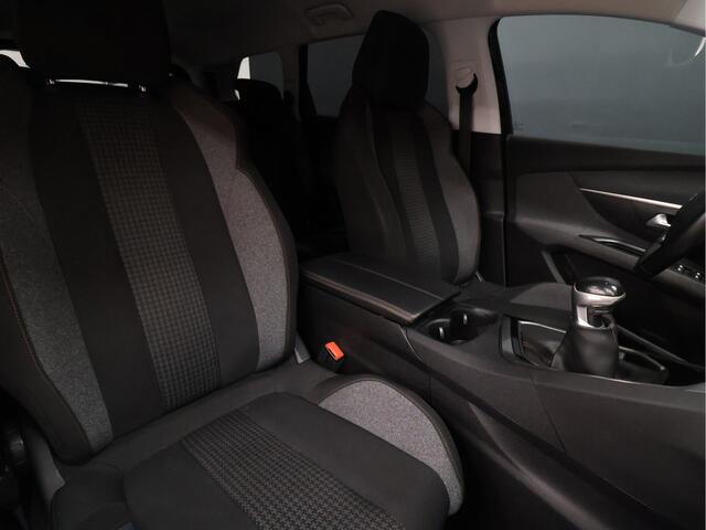 Peugeot 5008 1.2 PureTech Active [APPLE CARPLAY, ANDROID AUTO, PDC ACHTER, CRUISE CONTROL, NAVIGATIE, AIRCONDITIONING, NIEUWSTAAT]