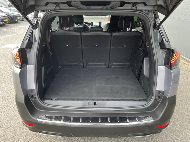 Peugeot 5008 130pk GT 7-zits (Camera - Keyless Entry - Adaptieve Cruise Controle - 18"incl 4S - LED - Parkeersensoren V+A)