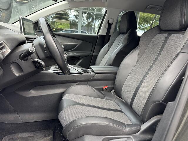 Peugeot 5008 1.2 PureTech Blue Lease Premium 7 zits/Navigatie/Trekhaak/Keyless entry/DB riem vervangen
