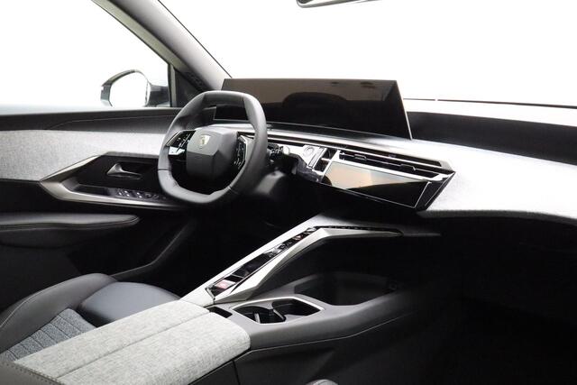 Peugeot 5008 e-5008 Allure Avantage 73 kWh 100% Elektrisch| Wltp 525 km | Navigatie | Camera rondom | 19 inch lichtmetalen velgen | Cruise control | Start/stop | Warmtepomp | 360 vision & Drive Assist Pack (Allure)