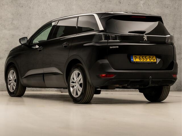Peugeot 5008 1.2 PureTech Sport 7 Persoons (FACELIFT, APPLE CARPLAY, GROOT NAVI, 360 CAMERA, GETINT GLAS, SPORTSTOELEN, PARELMOER, TREKHAAK, KEYLESS, NIEUWE APK, NIEUWSTAAT)