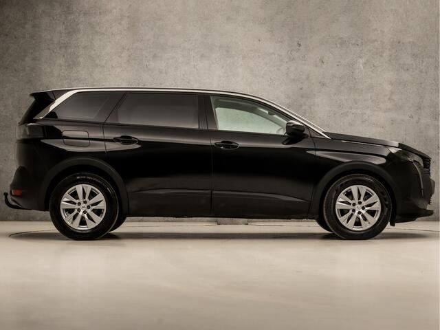 Peugeot 5008 1.2 PureTech Sport 7 Persoons (FACELIFT, APPLE CARPLAY, GROOT NAVI, 360 CAMERA, GETINT GLAS, SPORTSTOELEN, PARELMOER, TREKHAAK, KEYLESS, NIEUWE APK, NIEUWSTAAT)