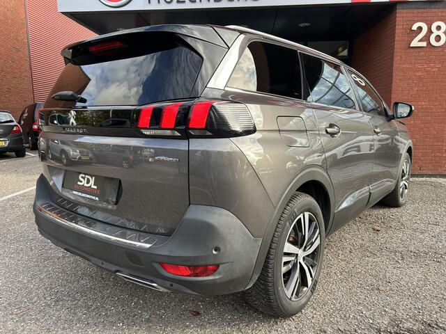Peugeot 5008 1.2 PureTech GT-Line 7p // FULL LED // NAVI + CARPLAY // PANO/SCHUIFKANTELDAK // CAMERA // PDC V+A