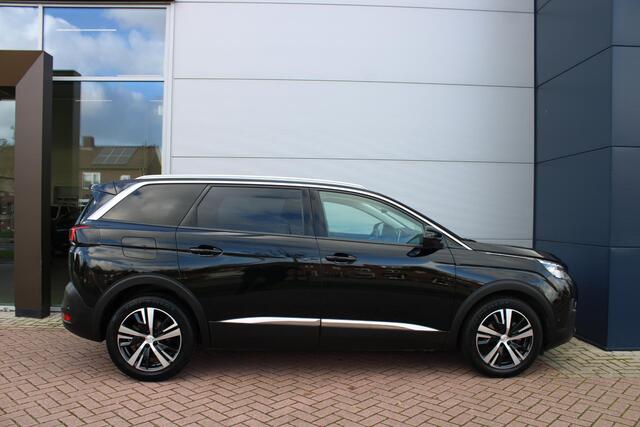 Peugeot 5008 1.2 PureTech 130pk Allure Automaat 7-zits Leer Airco Navi Carplay Camera