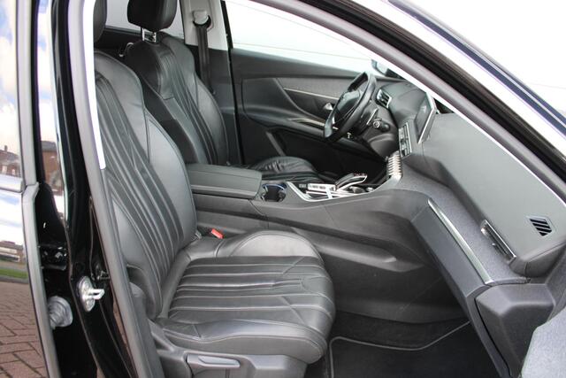 Peugeot 5008 1.2 PureTech 130pk Allure Automaat 7-zits Leer Airco Navi Carplay Camera