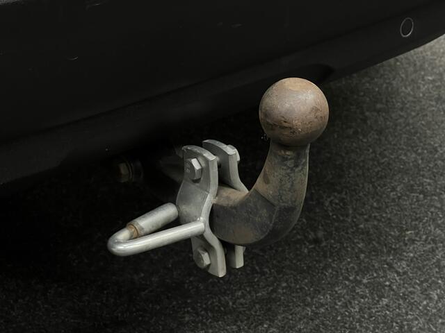 Peugeot 5008 1.2 PureTech Blue Lease Active | NAVIGATIE | TREKHAAK | CARPLAY | CRUISE CONTROL | 7P | DISTRIBUTIE VERV. |