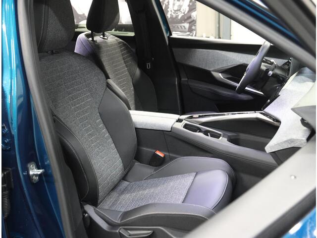 Peugeot 5008 e-5008 Allure Avantage 73 kWh 210PK | 1ste eigenaar | AUTOMAAT | AppleCarPlay/AndroidAuto | Adaptive Cruise Control | Camera | Sfeerverlichting | Virt.Cockpit | Keyless | Isofix | Privacy Glass | Parkeersensoren |