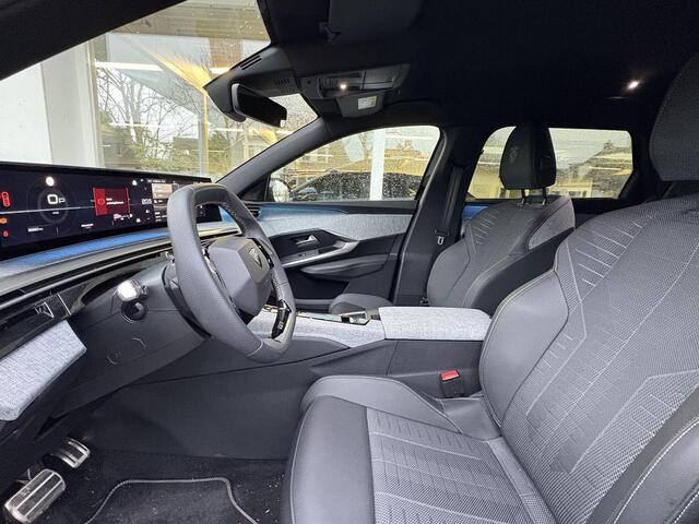 Peugeot 5008 1.2 Hybrid 145 GT | Elektr. achterklep | 7 persoons | Achteruitrijcamera | Navigatie | Keyless Entry | Adaptieve Cruise Control