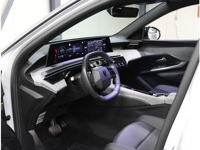 Peugeot 5008 e-5008 Allure Avantage 73 kWh 210PK | 1ste eigenaar | ACCURAPPORT | AUTOMAAT | AppleCarPlay/AndroidAuto | Adaptive Cruise Control | 360'Camera | Navigatie | Virt.Cockpit | Keyless | Isofix | Privacy Glass | Parkeersensoren |