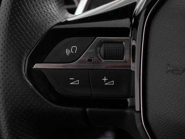 Peugeot 5008 1.2 PureTech Automaat GT Black Pack | DEMO ! | 7p | Climate control | Adaptive Cruise Control | Achteruitrij Camera | Verwarmde voorstoelen | Keyless | Navigatie | LED | Apple Carplay/ Android Auto