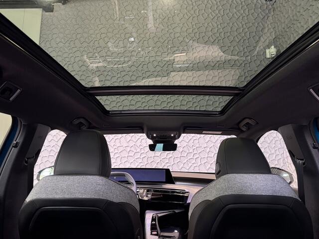 Peugeot 5008 1.2 HYBRID 145 GT GLAZENDAK 7PERS STOEL/STUUR VERW. ELEK.KLEP LED 7P 7 Persoons