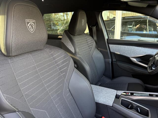 Peugeot 5008 1.2 Hybrid 145 GT | Stoel- & stuurverwarming | Achteruitrijcamera | Elektr. achterklep | Navigatie | Keyless Entry | Adaptieve Cruise Control