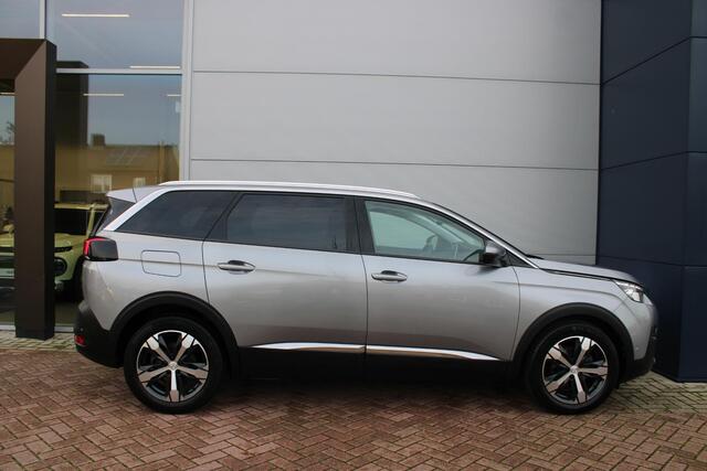 Peugeot 5008 1.2 PureTech 130PK Allure Pack Automaat 7-zits Airco Navi Camera Carplay 53.475km