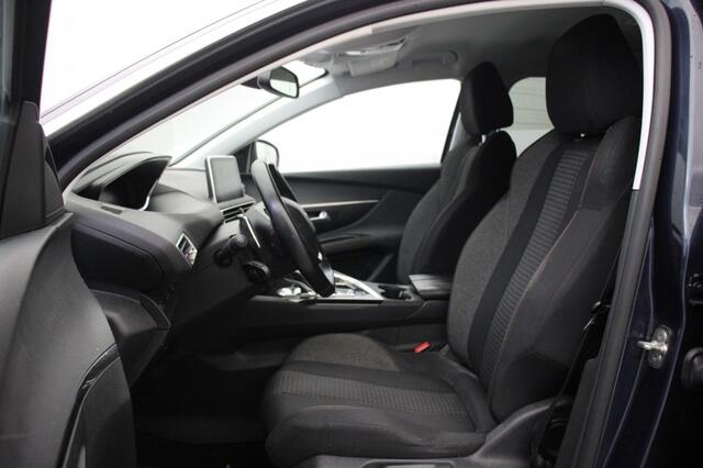 Peugeot 5008 1.2 PureTech Executive 7 Persoons Automaat - Carplay, Navi, Cruise, Digitaal Cockpit, Trekhaak