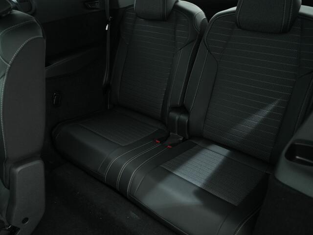 Peugeot 5008 1.2 HYBRID 145PK GT E-DCS6 7-PERS | Winterpakket | El. achterklep .