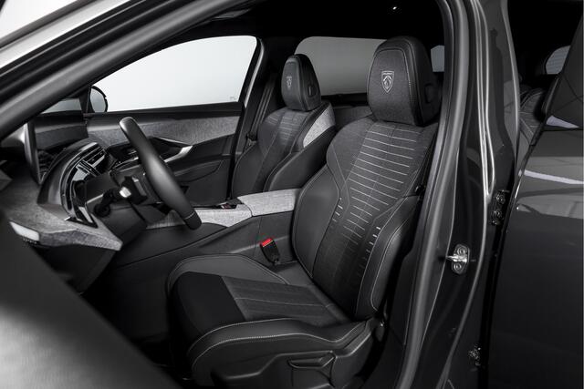 Peugeot 5008 1.2 Hybrid 145 GT 7p.- Automaat | Dig. Cockpit | Adapt. Cruise | Stoel-+Stuurverw. | PDC | Camera | NAV + APP. Connect | ECC | Elek. Klep | DAB | LM 19" | 0384