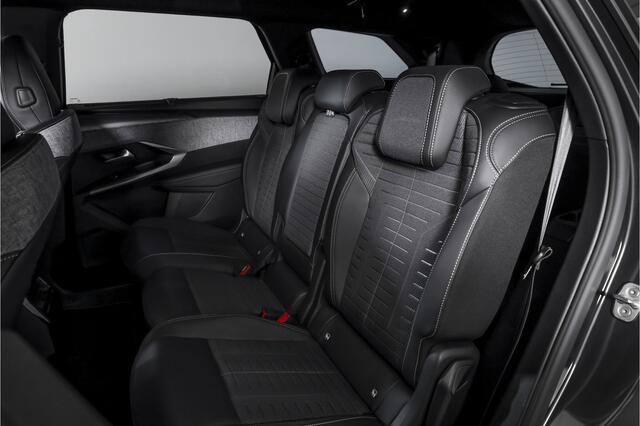 Peugeot 5008 1.2 Hybrid 145 GT 7p.- Automaat | Dig. Cockpit | Adapt. Cruise | Stoel-+Stuurverw. | PDC | Camera | NAV + APP. Connect | ECC | Elek. Klep | DAB | LM 19" | 0384