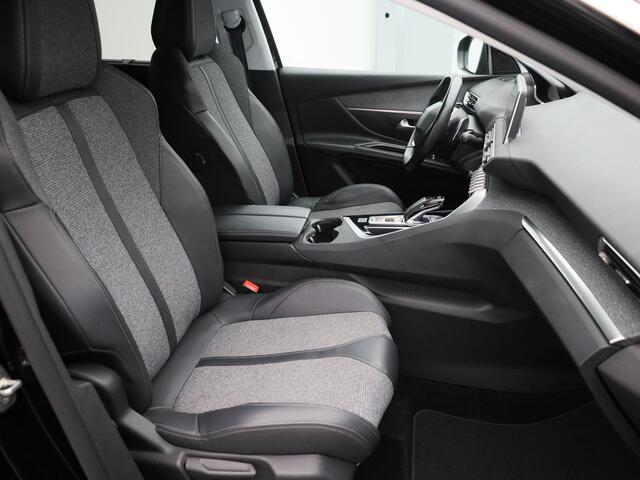 Peugeot 5008 1.2 PureTech 130 PK Automaat Allure 7-Pers. | 360° | KEYLESS | STOELVERWARMING