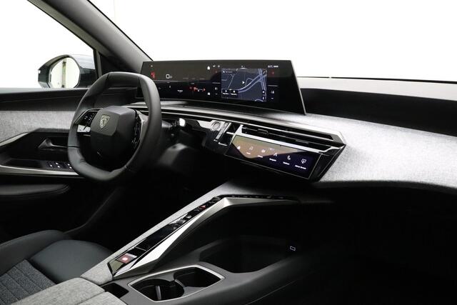 Peugeot 5008 1.2 Hybrid 145 Allure | Uit voorraad leverbaar! | 7-Persoons | Stoelverwarming | Full LED | Climate Control | Keyless Entry & Start | Apple Carplay/Android Auto | Navigatie