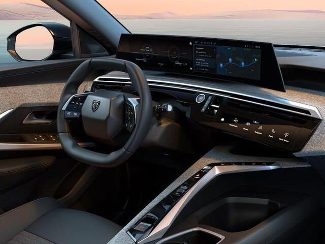 Peugeot 5008 Allure 1.6 Plug-in Hybrid 195pk e-EAT8 | 360° CAMERA | ADAPTIVE CRUISE | KEYLESS | I-TOGGELS | STOELVERWARMING