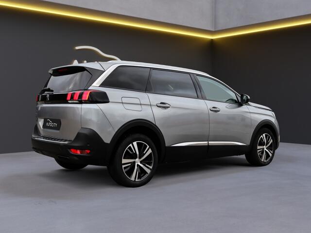 Peugeot 5008 1.2 PureTech 7P Allure Keyless l Camera l Navi