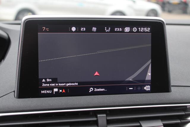 Peugeot 5008 1.6 e-THP GT-Line 7p. / Camera / Half leder / 18'' / Virtual Cockpit / Dodehoek / LED Koplampen / Navigatie / Stoelverwarming / DAB / Cruise Control