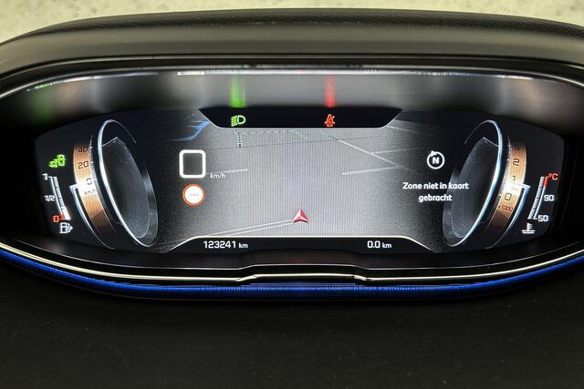 Peugeot 5008 1.2 PureTech Blue Lease GT-Line | Afneembare trekhaak | Lederen bekleding