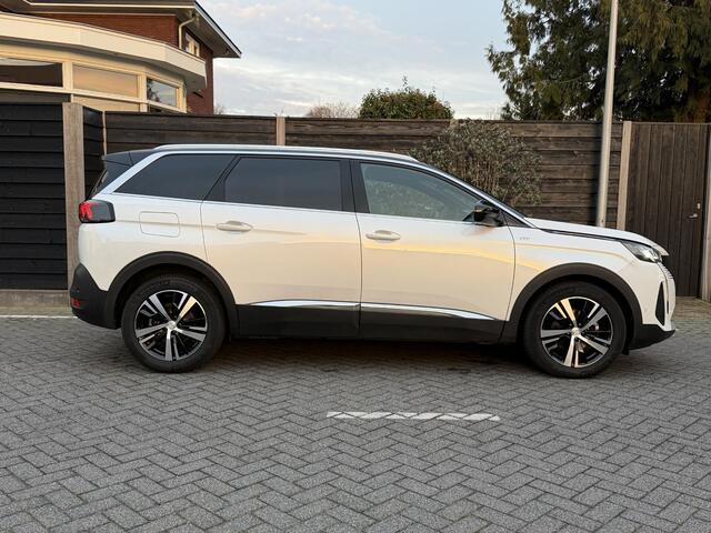 Peugeot 5008 GT 1.2 Hybrid 136PK e-DCS6 Automaat Navigatie, Rondomzichtcamera, Keyless, Adaptieve Cruise Control, Apple Carplay, Android Auto