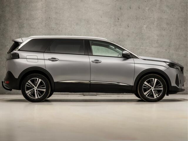Peugeot 5008 1.2 PureTech Allure Sport 7 Peroons (APPLE CARPLAY, GROOT NAVI, 360 CAMERA, LEDER, STOELVERWARMING, SPORTSTOELEN, GETINT GLAS, ELEK ACHTERKLEP, LANE ASSIST, NIEUWSTAAT)