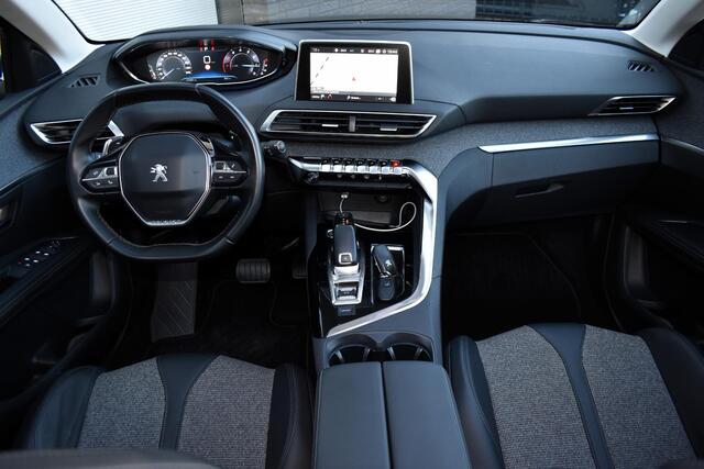 Peugeot 5008 1.2 PureTech 130PK Aut. Allure | 7 Zits | Navi | Panodak | Camera | Incl. garantie