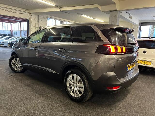 Peugeot 5008 1.2 PureTech *NAP*7persoons*2018*NAVI