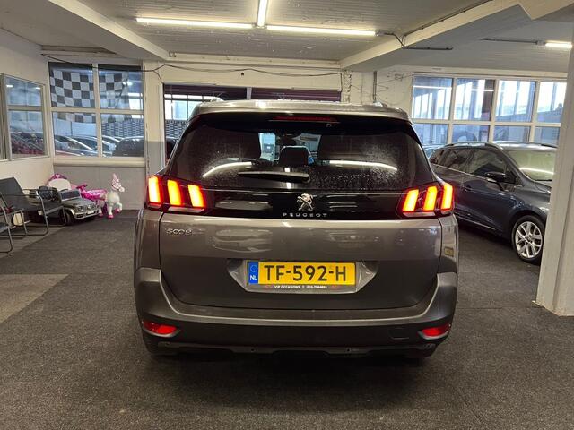 Peugeot 5008 1.2 PureTech *NAP*7persoons*2018*NAVI