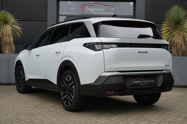 Peugeot 5008 1.2 Hybrid 145 Allure 7p 145pk AppleCarplay/Cruise/Camera
