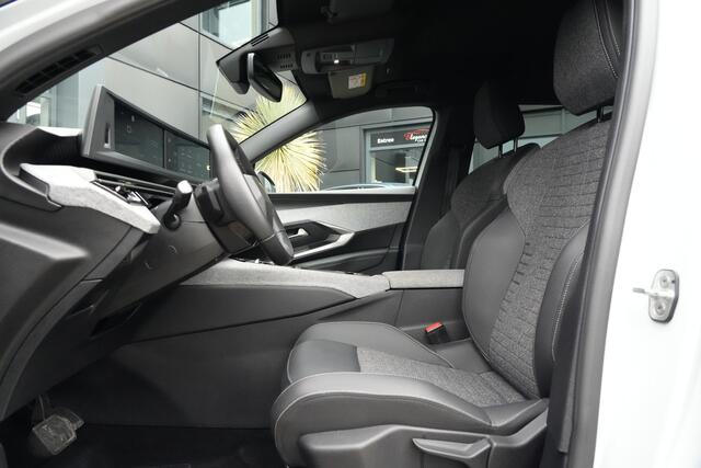 Peugeot 5008 1.2 Hybrid 145 Allure 7p 145pk AppleCarplay/Cruise/Camera