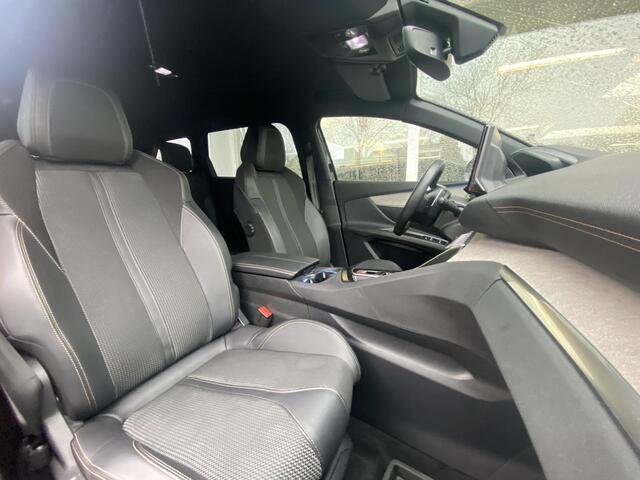 Peugeot 5008 1.2 PureTech GT | Automaat | Apple carplay | Achteruitrijcamera |Navigatiesysteem | Stoelverwarming voor |