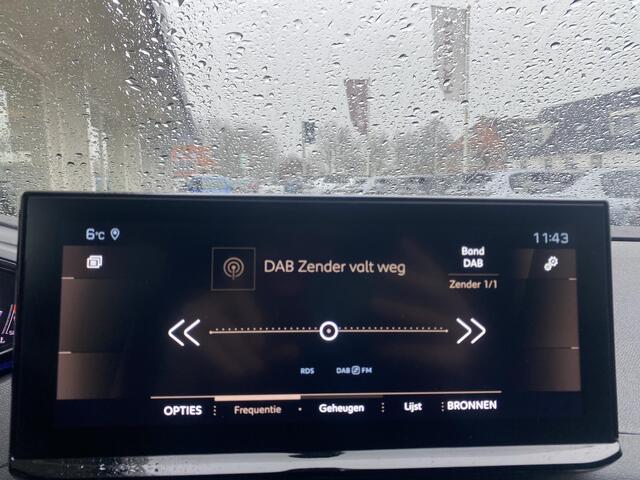 Peugeot 5008 1.2 PureTech GT | Automaat | Apple carplay | Achteruitrijcamera |Navigatiesysteem | Stoelverwarming voor |