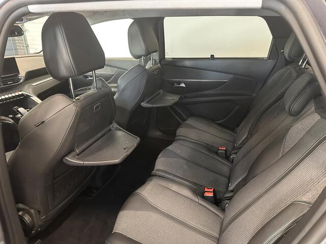 Peugeot 5008 1.2 Aut. PureTech Allure Pack 7-Persoons Navi Carplay Virtual Cockpit Adaptive Cruise Control PDC VA+Camera 18" LM Velgen Half leder