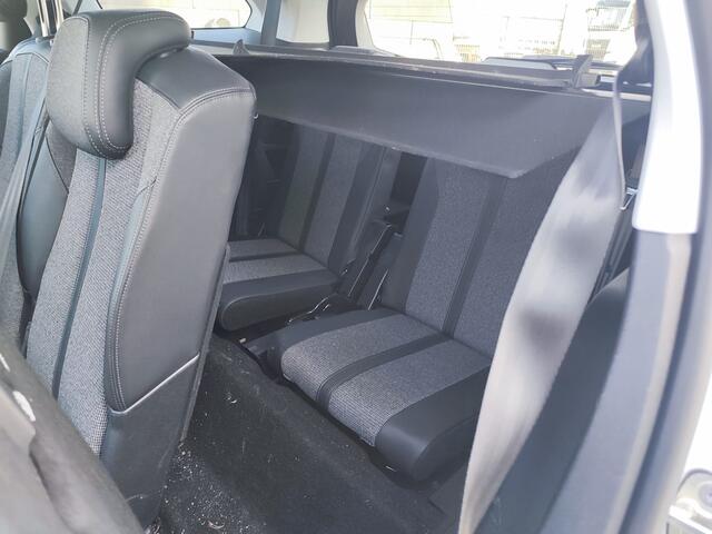 Peugeot 5008 1.6 PureTech Blue Lease Premium AUTOMAAT - COMING SOON