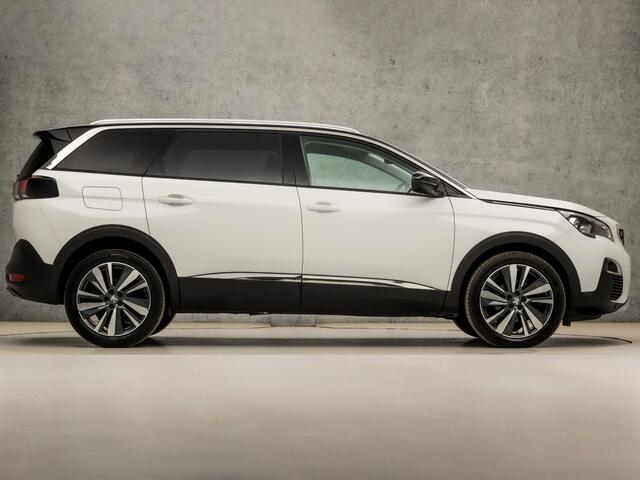 Peugeot 5008 1.2 PureTech Allure Sport 7 Persoons 131Pk Automaat (APPLE CARPLAY, GROOT NAVI, LEDER, PARKEERSENSOREN, SPORTSTOELEN, GETINT GLAS, LANE ASSIST, CRUISE, NIEUWE APK, NIEUWSTAAT)