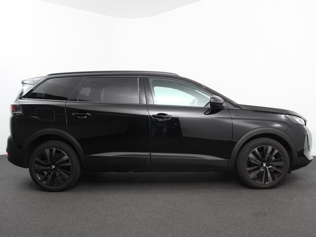 Peugeot 5008 1.2 PureTech 130pk Automaat GT Black Pack 7p Climate control Adaptive Cruise control Camera Verwarmde voorstoelen Keyless Navigatie LED Apple Carplay/ Android Auto