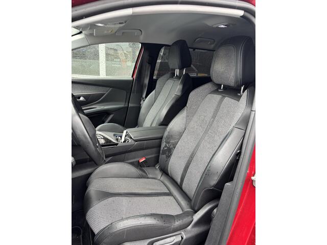 Peugeot 5008 1.2 PureTech Blue Lease Allure